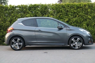 Peugeot 208 Peugeot 208 1.2 PureTech GT-line 110 pk Carplay|Cruise|Camera|Ecc|Navi|Lmv|Cruise - afbeelding nr 5