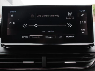 Peugeot 5008 Peugeot 5008 1.2 PureTech GT Black Pack 7p Climate control Adaptive cruise control Achteruitrijd camera Verwarmde voorstoelen Keyless Navigatie LED Apple Carplay/ Android Auto - afbeelding nr 22