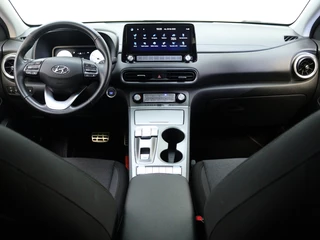 Hyundai Kona Hyundai Kona EV Fashion 64 kWh | Navigatie | All-season banden | - afbeelding nr 17