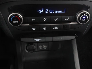 Hyundai i20 Hyundai i20 1.0 T-GDI Comfort | Navigatie | Camera |  Climate control | Cruise control | DAB+ | Bluetooth | PDC - afbeelding nr 23