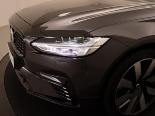 Volvo V90 Volvo V90 T6 PLUG-IN HYBRID ULTRA DARK 360GR CAM HARMAN KARDON SCHUIFDAK T - afbeelding nr 48