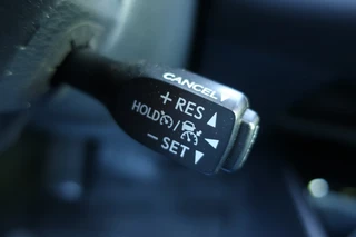Toyota C-HR Toyota C-HR 1.8 HYBRID TEAM D, Apple Carplay/ Android Auto, Clima, LED, etc. - afbeelding nr 24