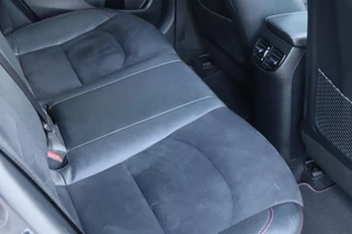 Kia Ceed Kia CEED 1.6 T-GDi GT | 200PK - PANO - UNIEK VOL! - afbeelding nr 30