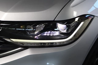 Volkswagen T-Cross Volkswagen T-Cross 1.0 TSI Style R-Line NL-Auto!! Led verlichting I Adap. cruise - afbeelding nr 36