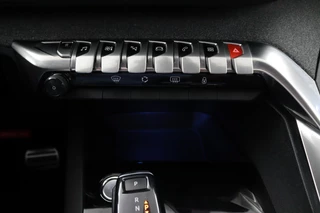 Peugeot 3008 Peugeot 3008 1.6 e-THP GT Line*PANO*ACC*ECC*LED* - afbeelding nr 42