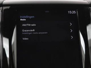 Volvo XC60 Volvo XC60 2.0 D4 Momentum Pro | Trekhaak | Camera |  Half leder | Carplay | Navigatie | Full LED | Climate control | Getint glas | Parkeerhulp - afbeelding nr 23