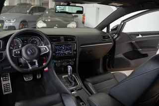 Volkswagen Golf Volkswagen Golf 1.4 TSI GTE 1.4 TSI GTE|Org NL|MY2016|CarPlay|Executive Plus|Leder|17