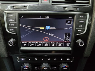 Volkswagen Golf Volkswagen Golf 2.0 TSI GTI Performance Navigatie LED Cruise PDC 19