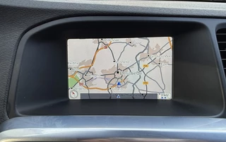 Volvo V60 Volvo V60 2.0 D4 MOMENTUM EURO 6 Dealer onderhouden 181PK - afbeelding nr 16