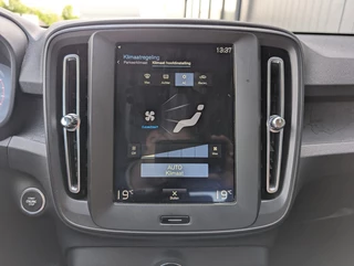Volvo XC40 Volvo XC40 2.0 T4 | Navigatie | Parkeersensoren - afbeelding nr 25