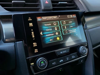 Honda Civic 1.0 i-VTEC 126pk Automaat Elegance | Navi | Apple Carplay+Android Auto | Clima | Adap.Cruise | Pdc V+A+Camera | Rijstrook+Licht+Regensensor | Mistlampen | Privacy Glass | 17''lm - afbeelding nr 15