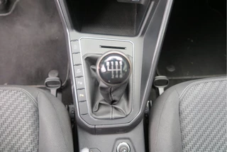 Volkswagen Polo Volkswagen Polo 1.0 TSI 116pk Highline Business 2xR-Line , Beats audio , PDC, Navi, Carplay, LMV, Cruisecontrol. dealer onderhouden. - afbeelding nr 53