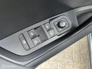 Škoda Karoq Skoda Karoq 1.5 TSI ACT Sportline LED*ACC*TREKHAAK*CAMERA* - afbeelding nr 29