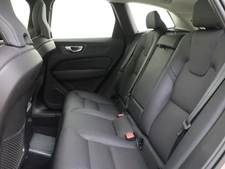 Volvo XC60 Volvo XC60 T6 AWD Plus Dark | Trekhaak | Panoramadak | 360° Camera | - afbeelding nr 8