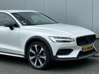 Volvo V60 Volvo V60 Cross Country 2.0 B5 AWD  Pro - afbeelding nr 3
