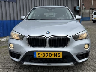BMW X1 BMW X1 sDrive18i Executive - afbeelding nr 4