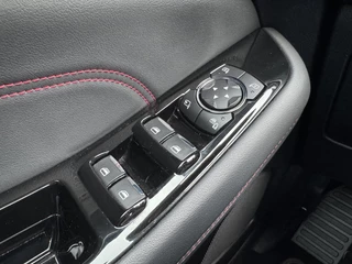Ford S-Max Ford S-Max 2.5 FHEV ST-Line Hybride Automaat 190pk | Adaptieve Cruise | SONY Audio | Dode hoeksensoren | Full LED Koplampen | Elektrische Achterklep - afbeelding nr 22
