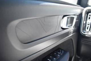 Volvo C40 Volvo C40 Twin Intro Edition 408Pk/78kWh | Getint glas | Trekhaak - afbeelding nr 39