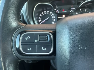 Citroën Berlingo Citroën Berlingo 1.2 PureTech Feel Praktisch, Zuinig & Helemaal Gezinsproof! - afbeelding nr 28