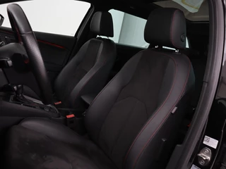 SEAT Leon SEAT Leon 1.5 TSI FR Ultimate Edition Black | Panoramadak |  Stoelverwarming | Adaptive cruise | Beats Audio | Sfeerverlichting | Carplay | Leder/Alcantara | Full LED | Virtual Cockpit | Keyless | Navigatie - afbeelding nr 5