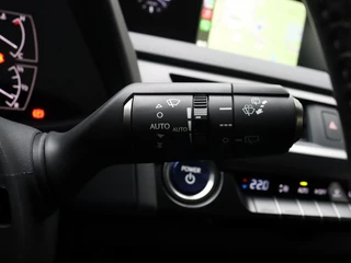 Lexus UX - afbeelding nr 26