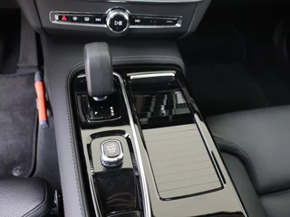 Volvo V90 Volvo V90 T6 AWD Ultra Dark | Trekhaak | Panoramadak | 360° Camera | - afbeelding nr 19
