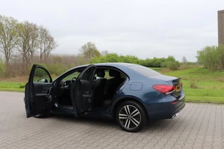 Mercedes-Benz A-Klasse Mercedes A-klasse 250 e phev widescreen cockpit leder stoelverwarming sfeerverlichting climate&cruise control sportzetels - afbeelding nr 36