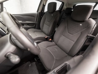 Renault Clio Automaat (NAVIGATIE, CLIMATE, LM VELGEN, SPORTSTOELEN, PARKEERSENSOREN, CRUISE, NIEUWSTAAT) - afbeelding nr 13