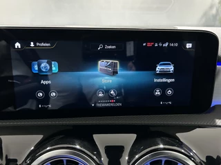 Mercedes-Benz A-Klasse Mercedes-Benz A-Klasse 250e AMG// Panoramadak // Memory // MultiBeam LED // Keyless // Magno Grijs // Augmented - afbeelding nr 20