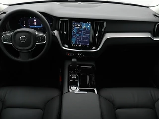 Volvo V60 Volvo V60 2.0 T6 Essential Edition | Driver Assist | Leder | Climate | 19