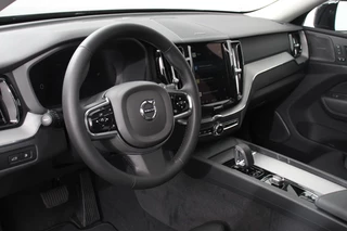 Volvo XC60 Volvo XC60 2.0 T6 Plug-in hybrid AWD Plus Dark | DEMO ! | Volvo XC60 2.0 Recharge T6 AWD Plus Dark | Nieuw ! | Leder | Navigatie | Google | Harman Kardon | Panorama dak | Lichtmetalen Velgen 19