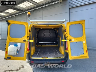 Ford Transit Ford Transit 130pk L2H1 LED Trekhaak Airco Cruise Parkeersensoren Imperiaal Euro6 L2 7m3 Airco Trekhaak Cruise control - afbeelding nr 6