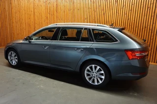 Škoda Superb - afbeelding nr 6