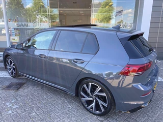 Volkswagen Golf Volkswagen Golf 1.5 eTSI R-Line Trekhaak/Pano/Digitaaldasboard/BTWAUTO - afbeelding nr 5