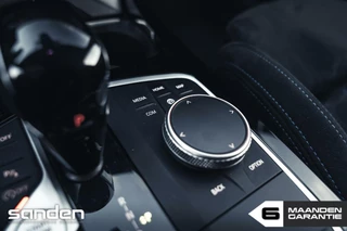 BMW 1 Serie BMW 1-serie M135i xDrive|individual color|H&R|gele DRL|concaver - afbeelding nr 47
