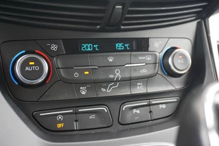 Ford Kuga Ford Kuga 120PK Titanium TREKHAAK | CARPLAY | KEYLESS | CAMERA | ELEK.KLEP - afbeelding nr 35