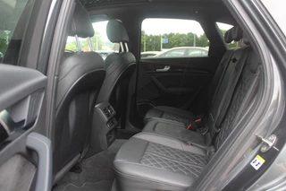Audi Q5 Audi Q5 55 TFSI e quattro Competition / Panoramadak / 360Camera / Luchtvering / RS Stoelen / 21'' / B&O / Matrix LED / Dodehoek / Virtual Cockpit / Navigatie / Stoelmassage / Tourpakket - afbeelding nr 11
