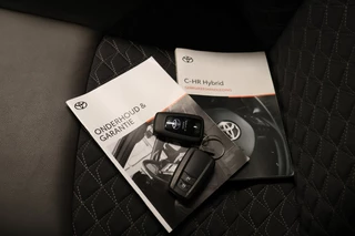 Toyota C-HR Toyota C-HR 2.0 Hybrid Executive - afbeelding nr 5