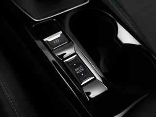 Peugeot 208 Peugeot 208 1.2 PT 100 Allure | Navigatie | Cruise control | Apple carplay - afbeelding nr 40