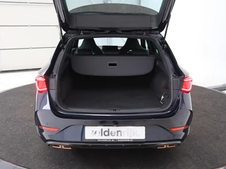 CUPRA Leon Cupra Leon 1.4 e-Hybrid | Carplay | Camera |  Stoel & Stuurverwarming | Adaptive Cruise | Full LED | Navigatie | DAB+ | LMV 18 inch - afbeelding nr 29