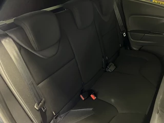 Renault Clio Renault Clio Estate 0.9 TCe 90PK / Limited / Navi / Stoelverw. / Pdc / - afbeelding nr 21