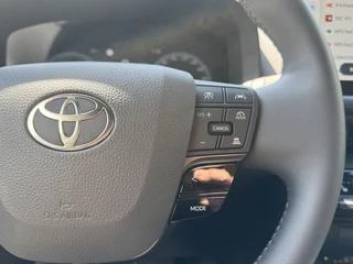 Toyota C-HR Dodenhoekdetectie, Navigatie, Parkeersensoren V + A , All-in Rijklaarprijs - afbeelding nr 27