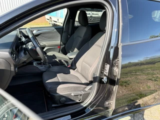 Ford Focus Ford Focus Wagon 1.0 125PK Hybrid ST Line X Business | Panther Black | Carplay/LED/Virtual cockpit/CAM - Lekker sportief! - afbeelding nr 14