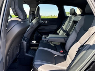 Volvo XC60 Volvo XC60 2.0 T8 Plug-in hybrid AWD Plus Black Edition | 360 Camera | Memorystoelen | Voorruitverwarming - afbeelding nr 18