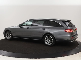 Mercedes-Benz E-Klasse Mercedes-Benz E-klasse 200 Business Solutions | Leder | 360 camera |  Stoelverwarming | Carplay | Matrix LED | Widescreen | Park Assist | Navigatie | Memory - afbeelding nr 2