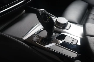 BMW 5 Serie BMW 5 Serie Touring 520i | Geen import | M Sport | Schuifdak | Trekhaak | Compleet - afbeelding nr 19
