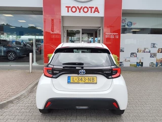 Toyota Yaris Toyota Yaris 1.5 Hybrid Dynamic | All Weather | Keyless Entry | Android Auto - afbeelding nr 7
