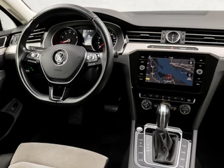 Volkswagen Passat Volkswagen Passat Variant 1.4 TSI ACT Highline 150Pk Automaat (APPLE CARPLAY, GROOT NAVI, CLIMATE, STOELVERWARMING, SPORTSTOELEN, KEYLESS, ADAPTIVE CRUISE, TREKHAAK, PARKEERSENSOREN, NIEUWSTAAT) - afbeelding nr 7