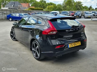 Volvo V40 Volvo V40 2.0 D3 Inscription Face Lft LED Leder Navi 18'' LM - afbeelding nr 3