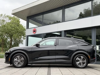Ford Mustang Mach-E Ford Mustang Mach-E 75kWh | Trekhaak | Bang & Olufssen | 360 Camera | Panorama | - afbeelding nr 3